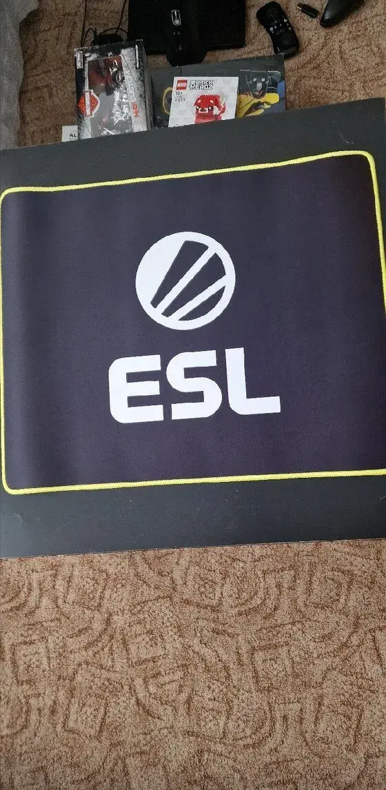 Oficiální ESL podložka pod myš