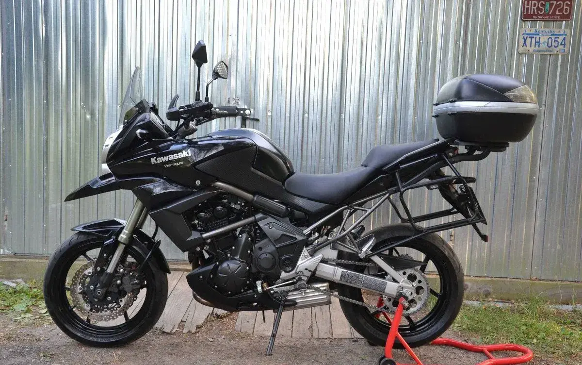 Kawasaki Versys 650, 2011 facelift, CZ dovozovka v ceně