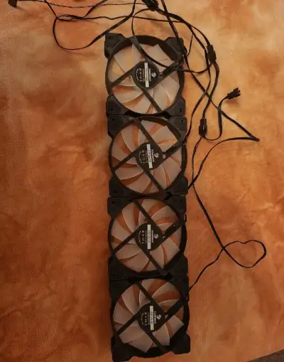 4x ventilátor GameMax