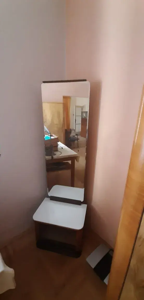 Skříně