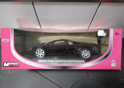 Modely 1/18
