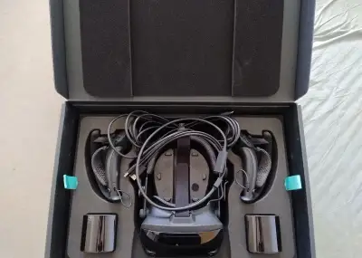 Valve Index VR headset - kompletní sada
