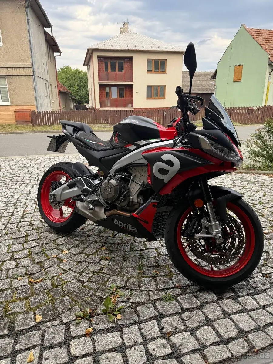 TUONO 660/ 18515 Km / 2021