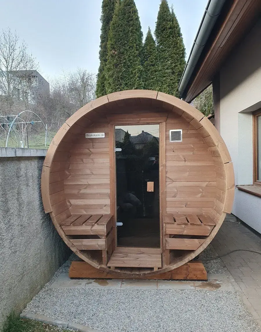 Fínska sudová sauna