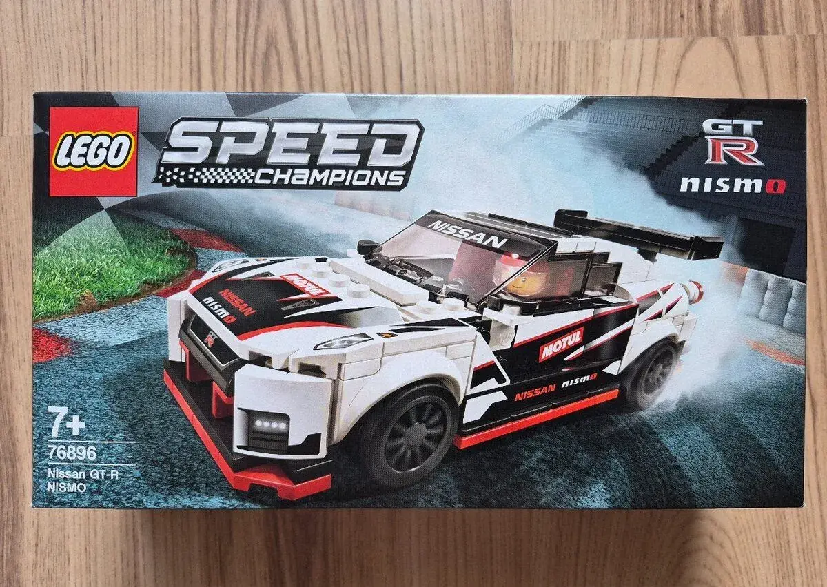 LEGO Speed Champions 76896 Nissan GT-R NISMO