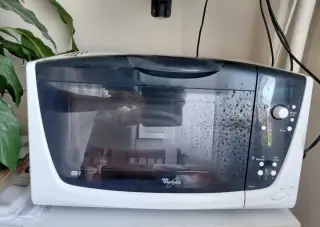 Mikrovlnná trouba Whirpool plně funkční