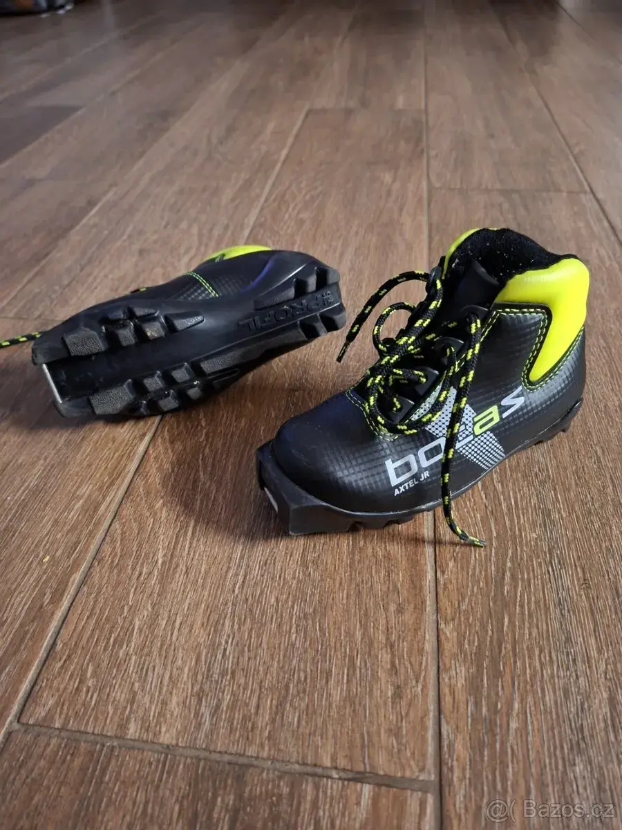 Dětské běžkové boty Botas s vázáním