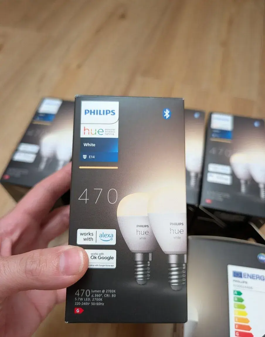 Žárovky Philips Hue White E14, nové, 6x2 ks