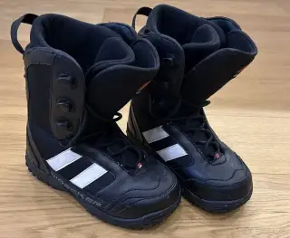 Snowboardové boty Nidecker vel. 36