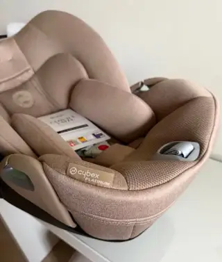 Cybex base T