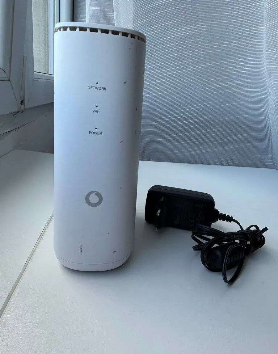 Router mobilní na sim kartu ZTE MF289F Bílý 5g
