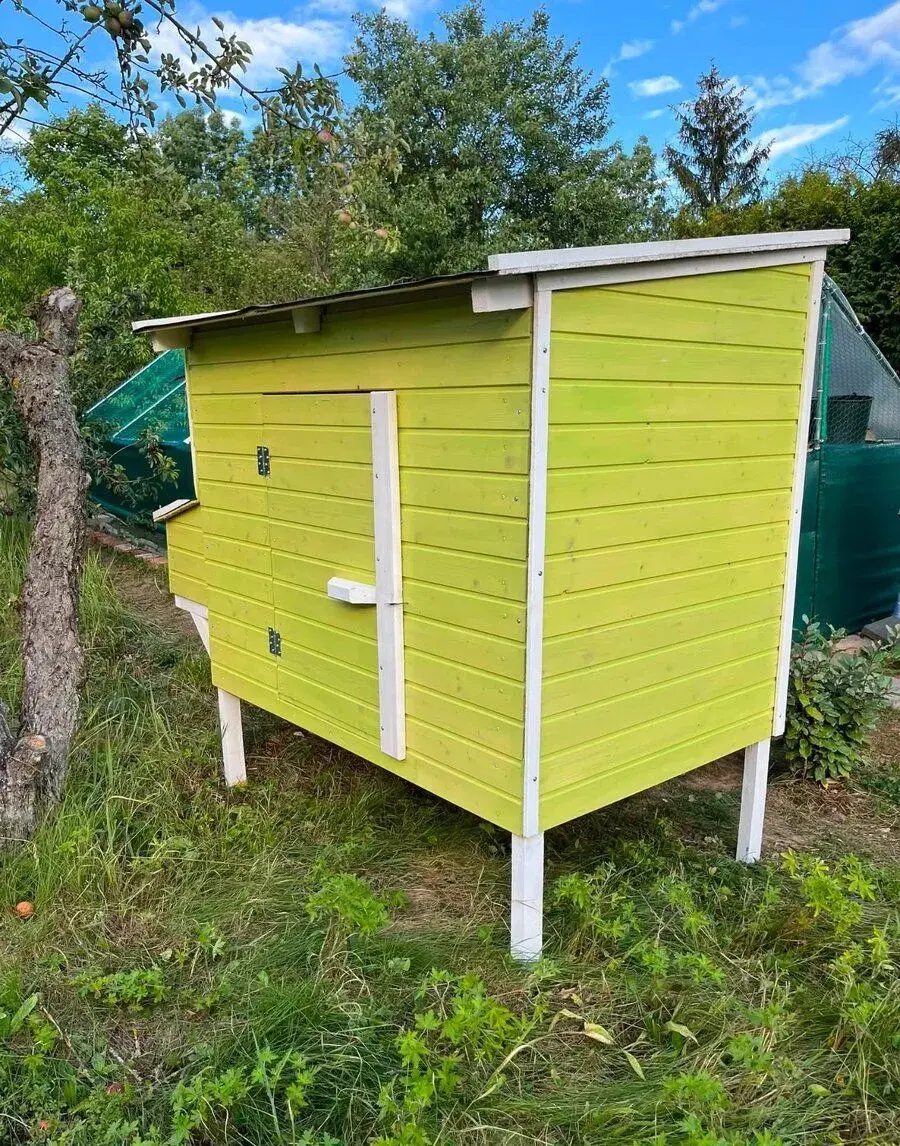 Kurník pro slepice klasik Lemon