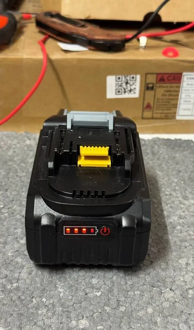 Akumulátor Makita 18V 8.0Ah – Samsung 40T (Nový)