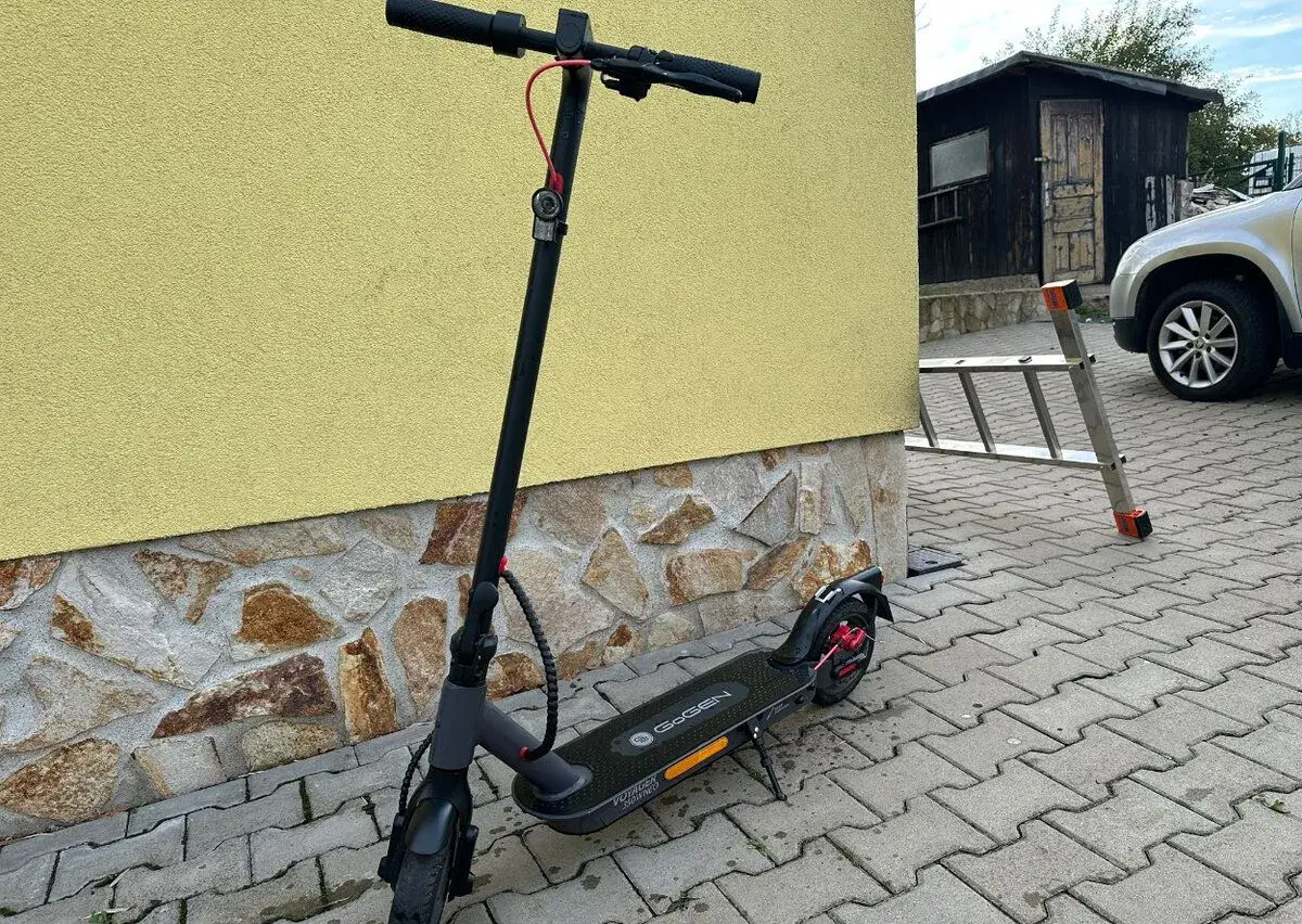 Elektrická koloběžka GoGEN Voyager 350W NEO