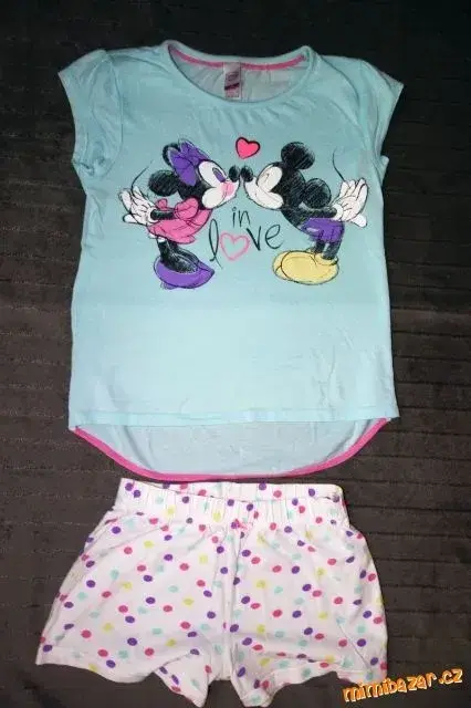 pyžamo Disney č.122/128 -pěkný stav
