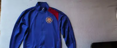 sběratelský set FC Barcelona – oblečení, suvenýry, vlajka