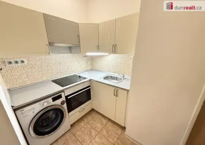Prodej bytu 1+kk 29 m2 Čermákova Kladno cihla sklep