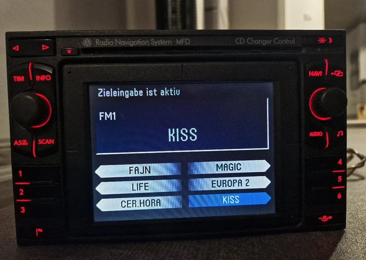 VW Passat Golf 4 Bora Autoradio navi MFD