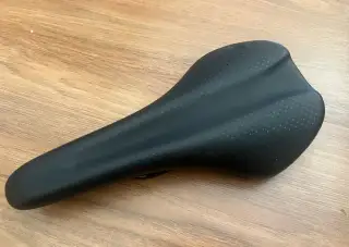 Cyklistické sedlo Bontager Arvada