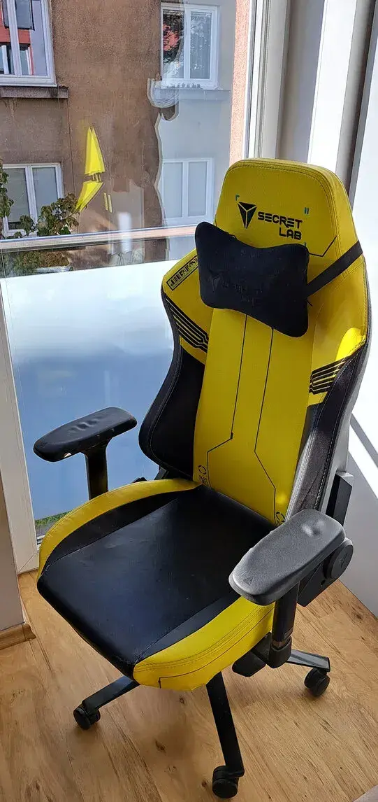 Herní židle Secretlab Titan – Cyberpunk 2077 Edition