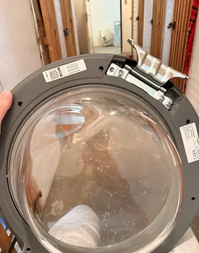 Kompletní dvířka pračky Whirlpool FreshCare+