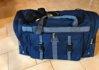 taška přes rameno modrá, kapsy - NOVÁ