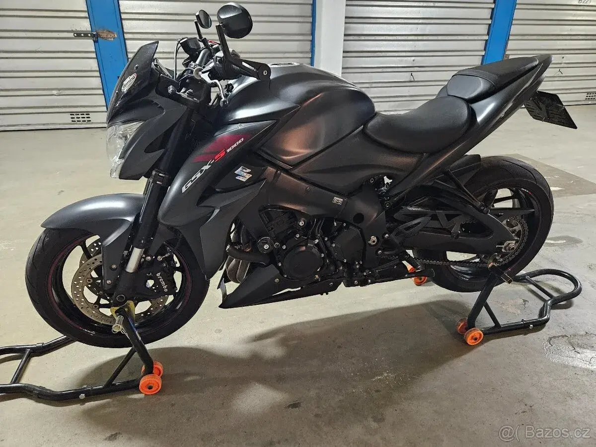 Suzuki gsx s1000