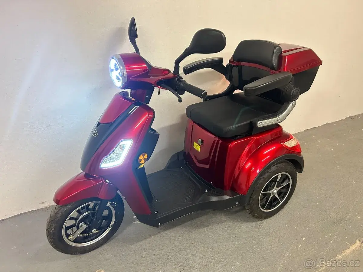 Selvo 31000Li s lithiovou baterií