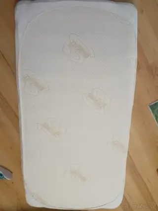Dětská postýlka