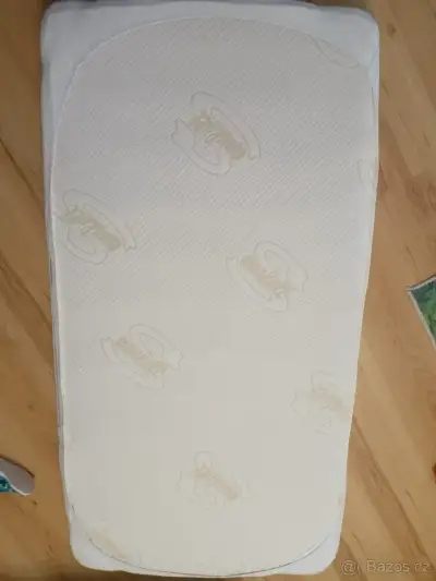 Dětská postýlka