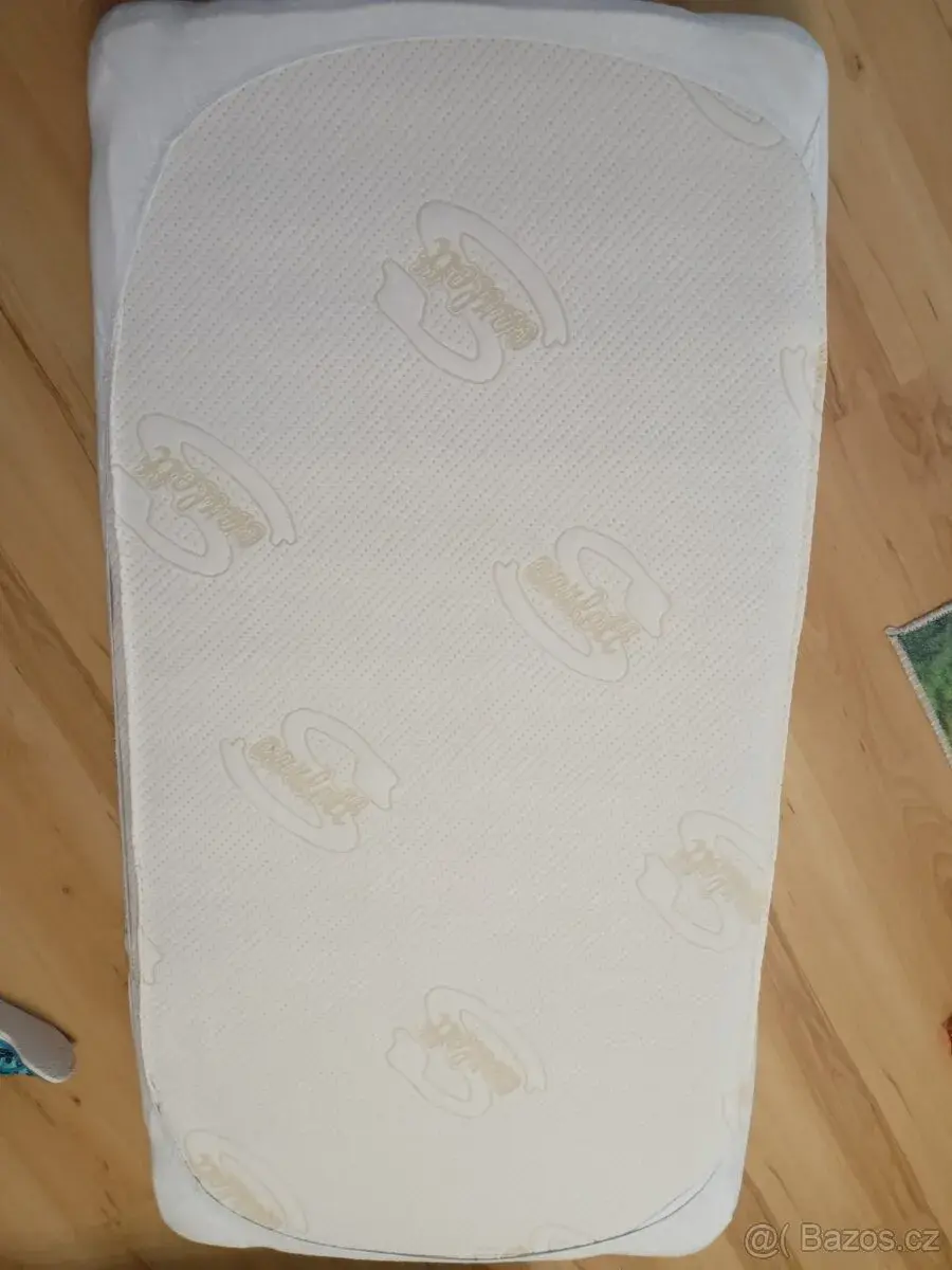 Dětská postýlka