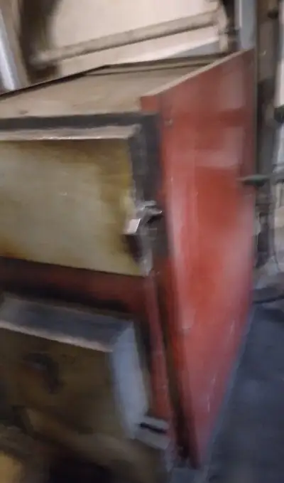 1 nepoužitý kotel na dřevoplyn+1 kotel na dřevoplyn zdarma.