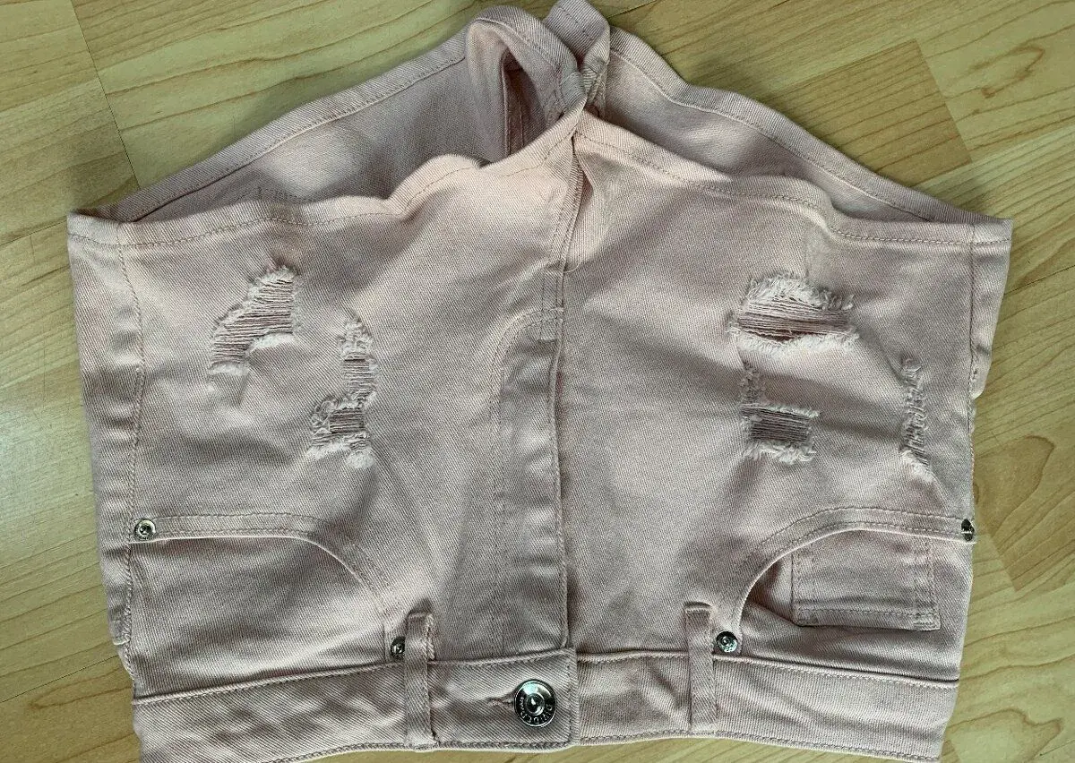 Nove kratasy vel.36 S zn. H&M