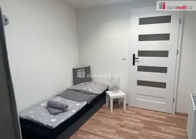 pronájem pokoje 12m2 ,Praha 9,Běchovice