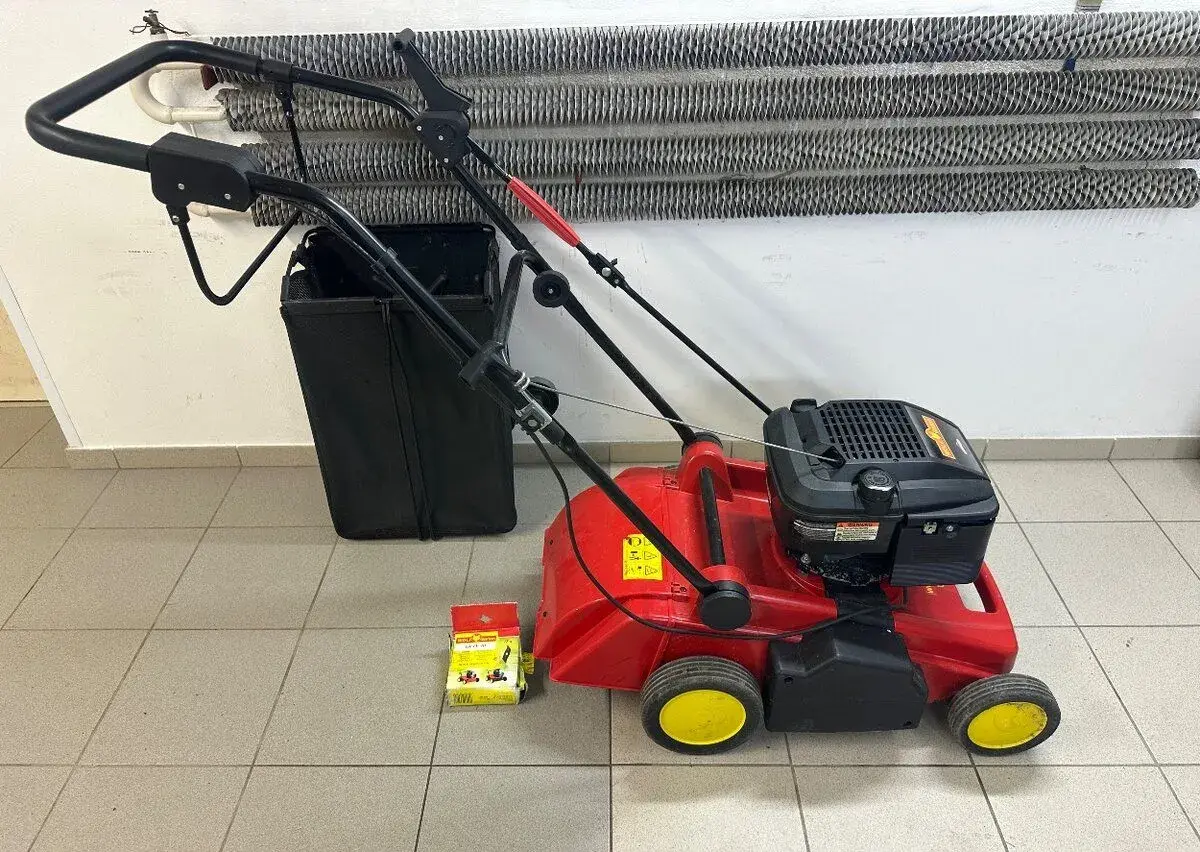 Vertikutator