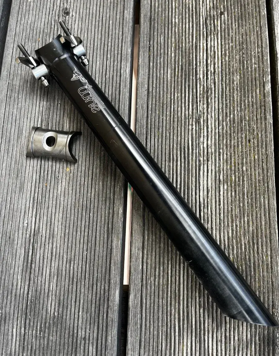Sedlovka Tune Starkes Stück 31.6 / 300 mm