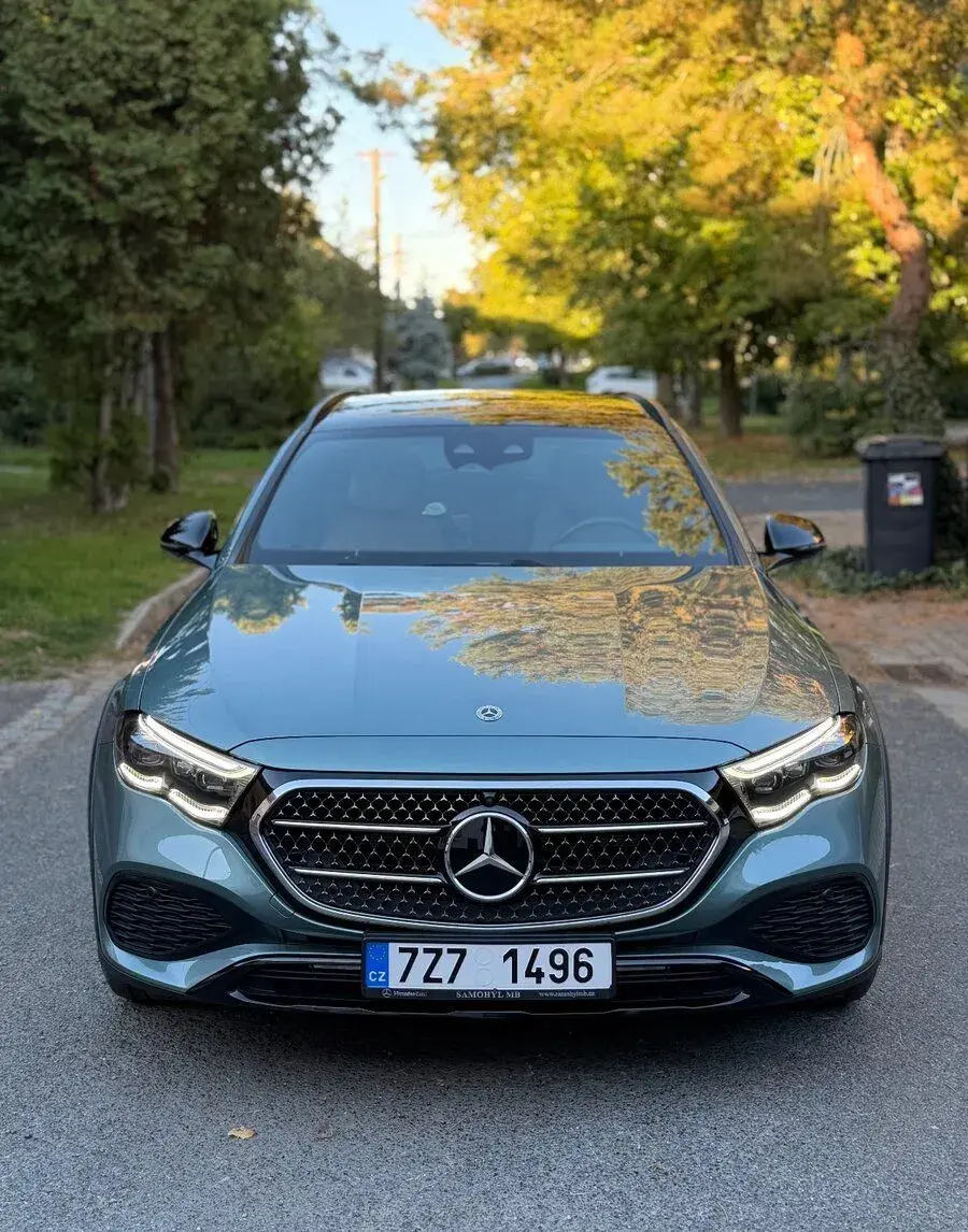 Mercedes-Benz E