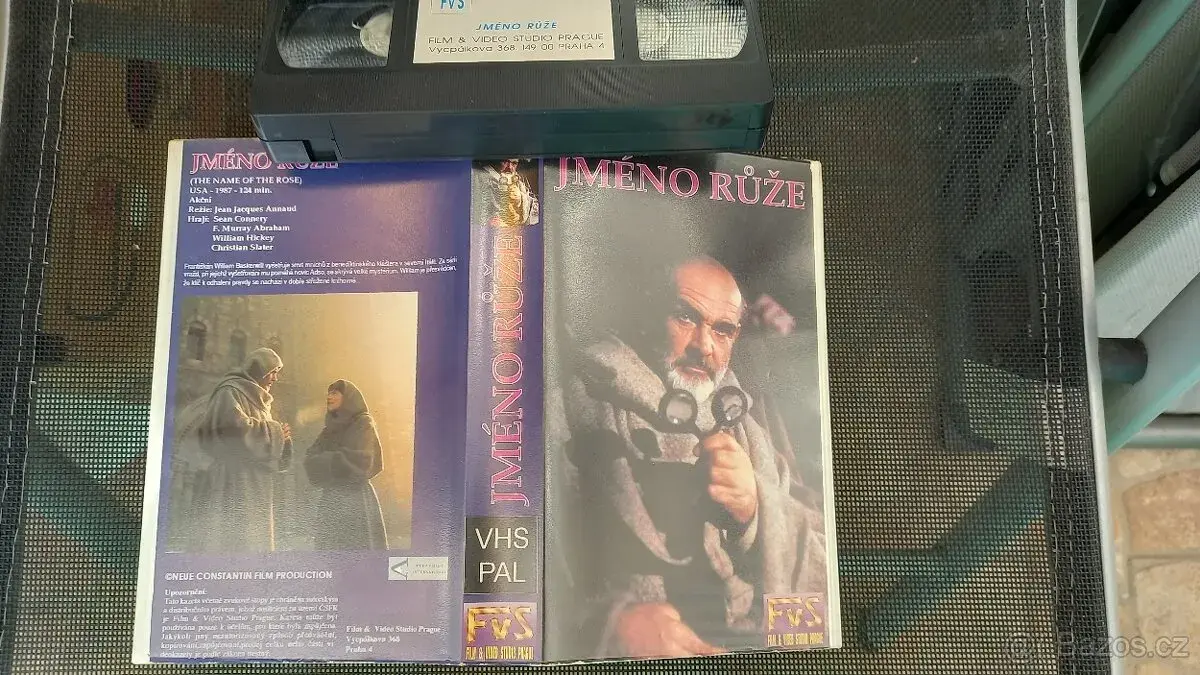 VHS kazety (videokazeta)