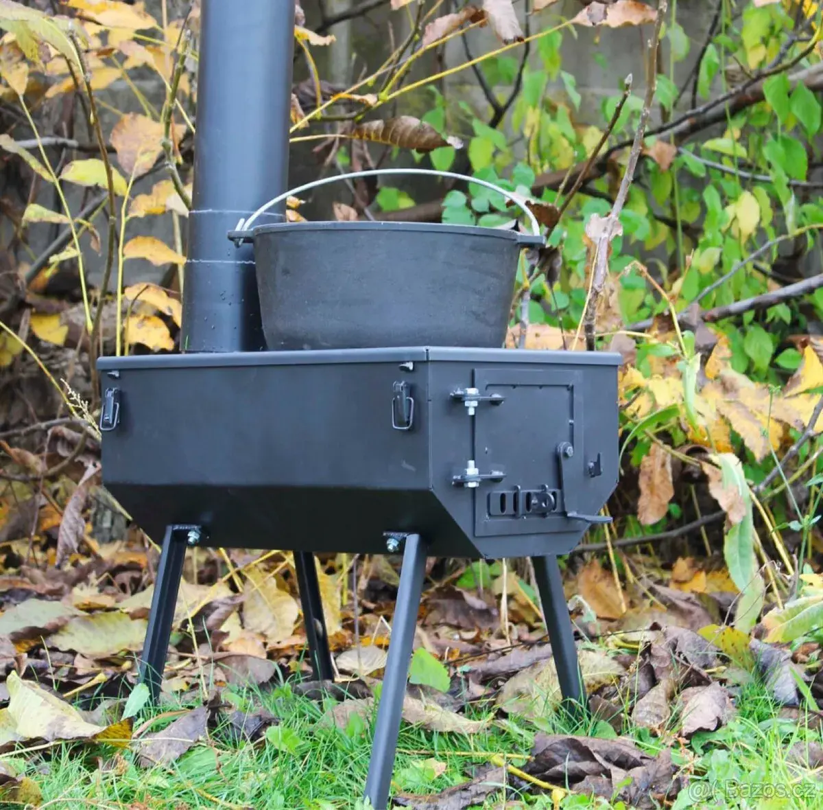 Multifunkční turistická kamna na dřevo (grill +varná deska)