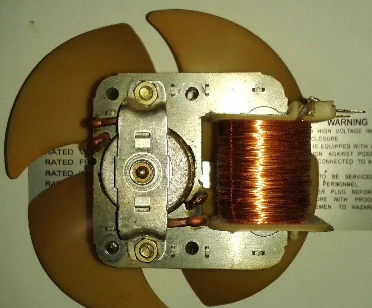 větrák - motor do mikrovlnky