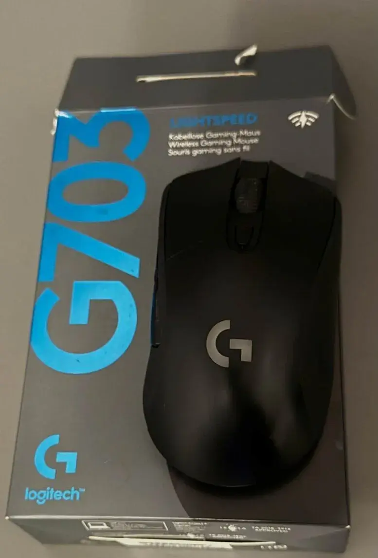 BEZDRÁTOVÁ HERNÍ MYŠ LOGITECH G703 LIGHTSPEED (HERO 25K) 🖱️