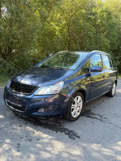 Opel Zafira – 2012, 218 000 km