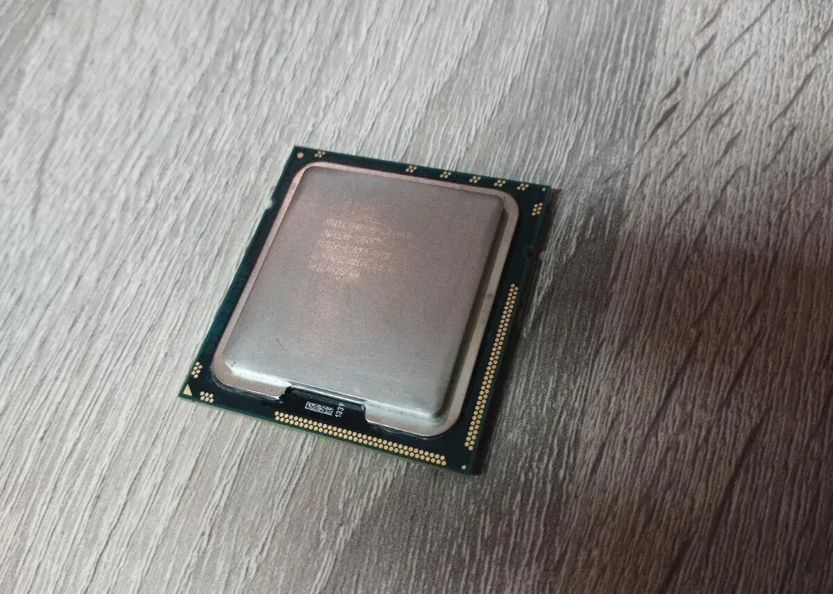 Intel Core i7-940
