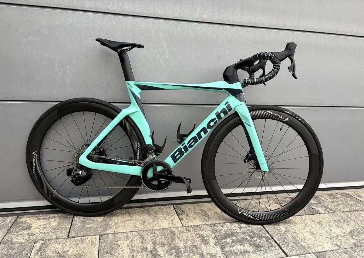 Bianchi Oltre Comp – Celeste – SRAM Rival AXS – vel. 55
