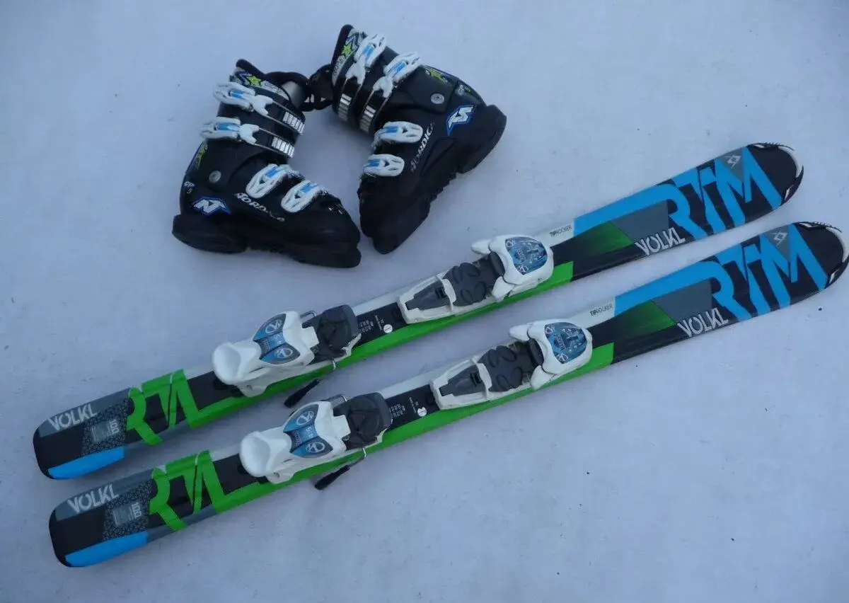 384. Detske lyže VOLKL - 100 cm + boty NORDICA 32,5 eu - SET