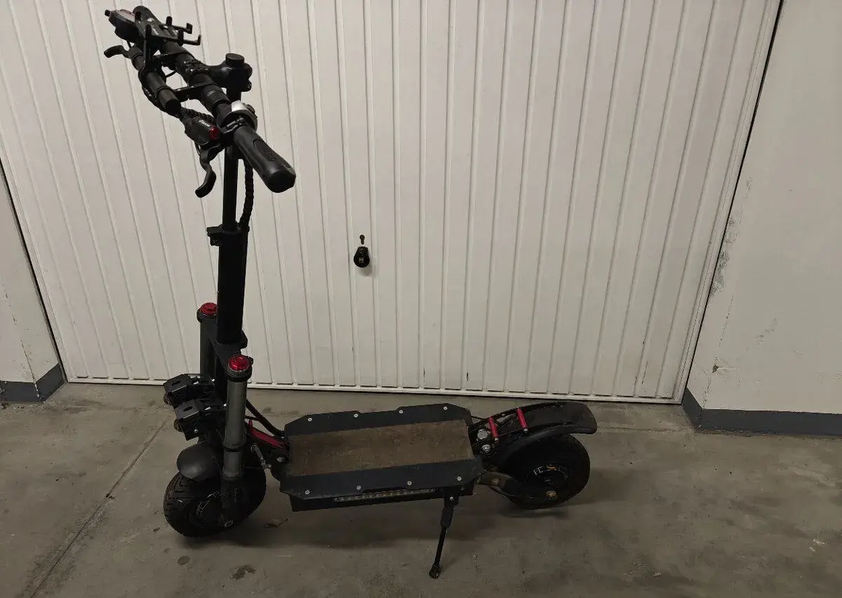Koloběžka Boyueda Laotie 5600W