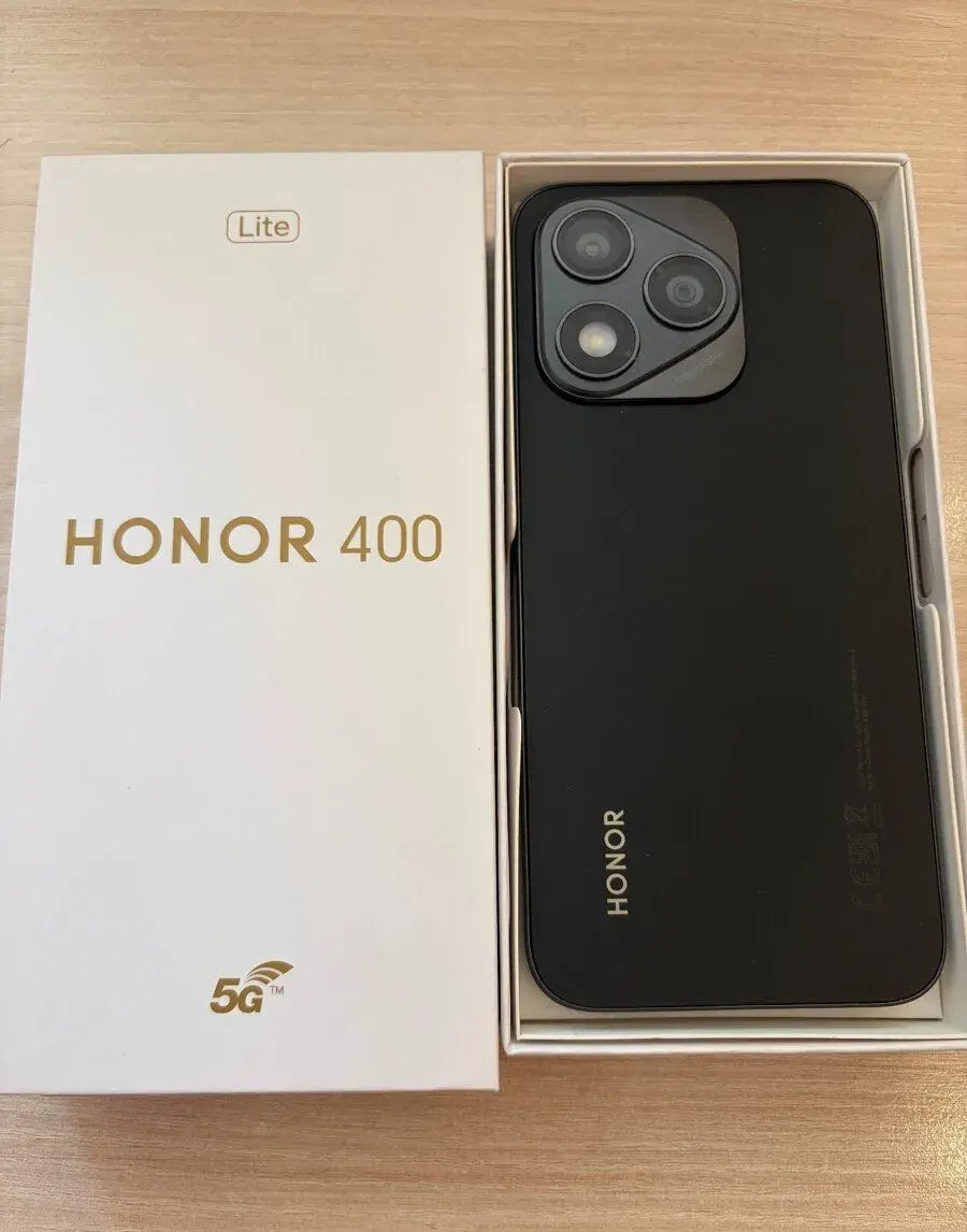 Mobilní telefon HONOR 400 Lite 5G 8 GB / 256 GB