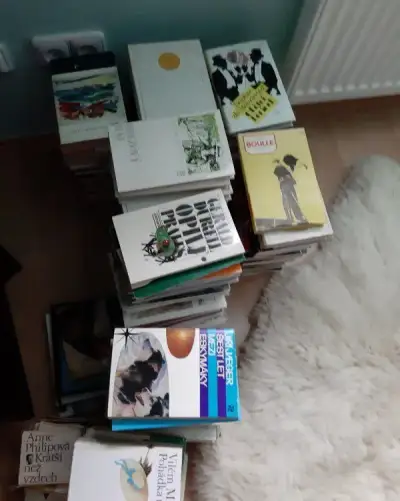 Beletrie,detektivky,humor