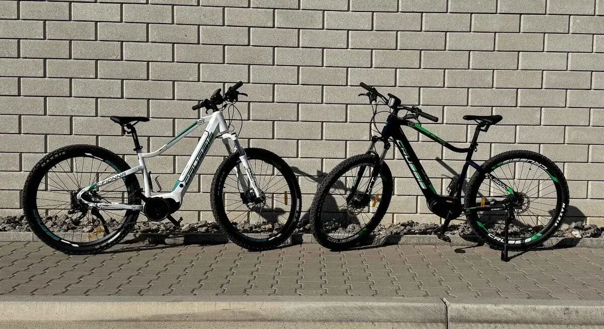 Párový set elektrokol Crussis (e-Largo 5.7 a e-Fionna 5.7)