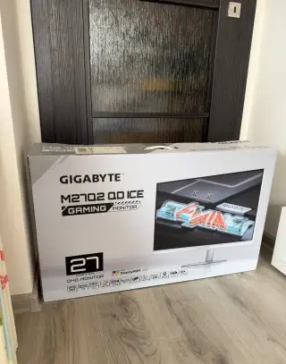 Herní 27" QHD monitor GIGABYTE M27Q2 QD ICE 200Hz - ZÁRUKA